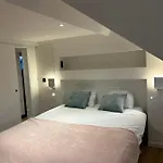 O Colombages